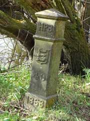 Hastings Parliamentary Boundary Post
